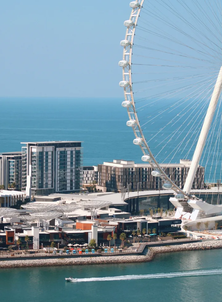 Dubai photograph 1 by Kenza Benaouda